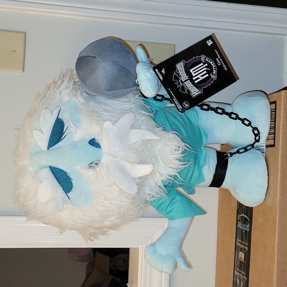 🎉HPx3🎉 Disney The Haunted Mansion Greeter - Picture 2 of 4